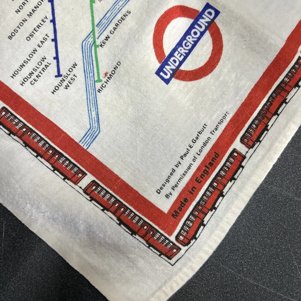 Vintage Historical Map of London Linen Tea Towel in Fabulous Condition